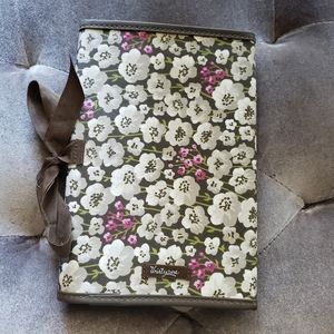 Thirty-One Tri Fold Tablet Organizer iPad Ereader Kindle Vinyl Coated Fabric